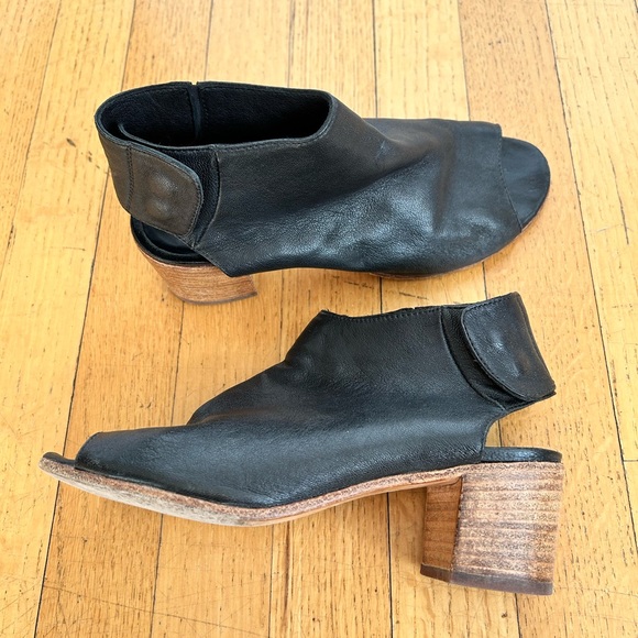 Leather Mule/Heels size 37 - Picture 2 of 4